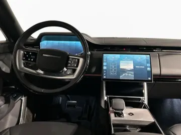 Range Rover P530 Autobiography