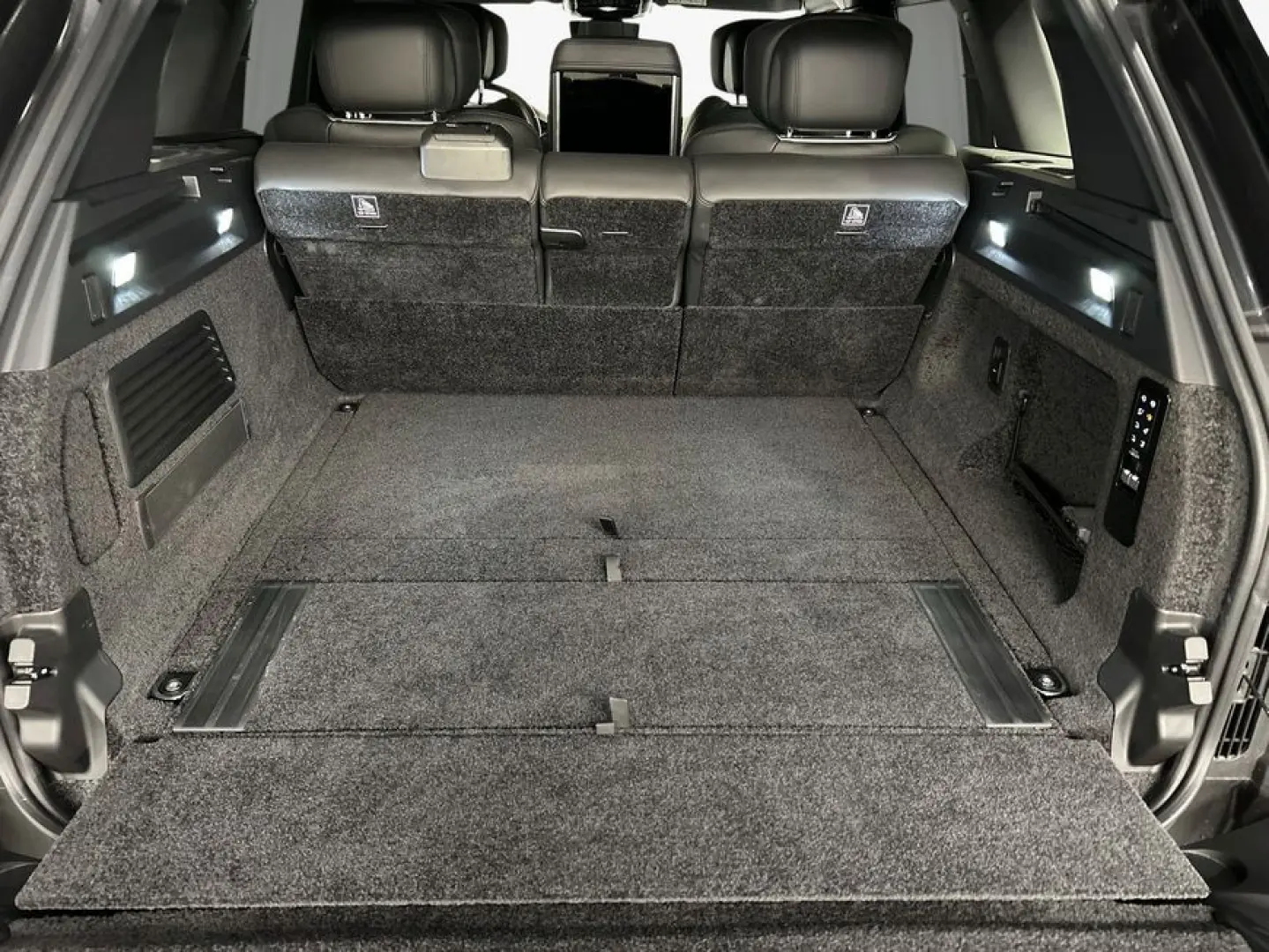 Range Rover P530 Autobiography