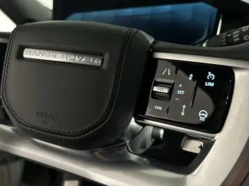 Range Rover P530 Autobiography