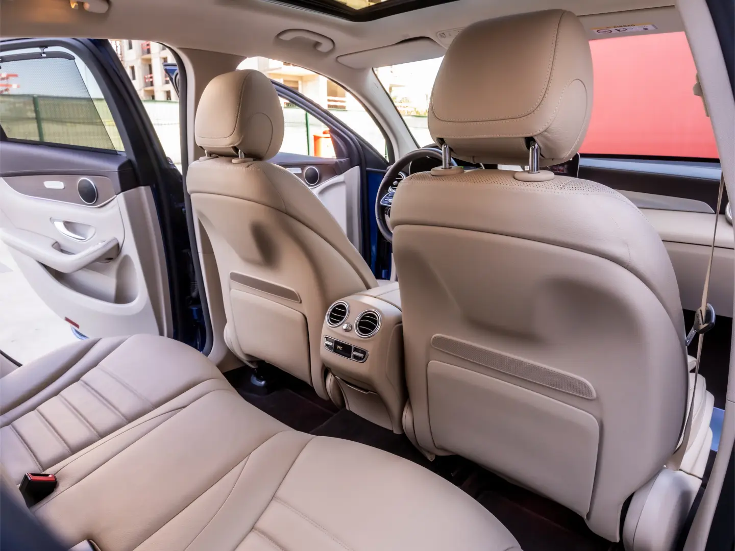 MERCEDES GLC COUPE 300 MHEV/9G-TRONIC/4MATIC/258 cp