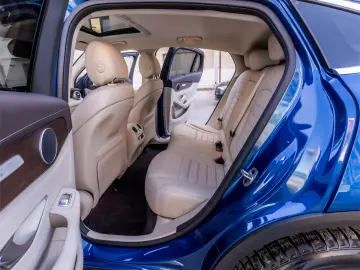 MERCEDES GLC COUPE 300 MHEV/9G-TRONIC/4MATIC/258 cp