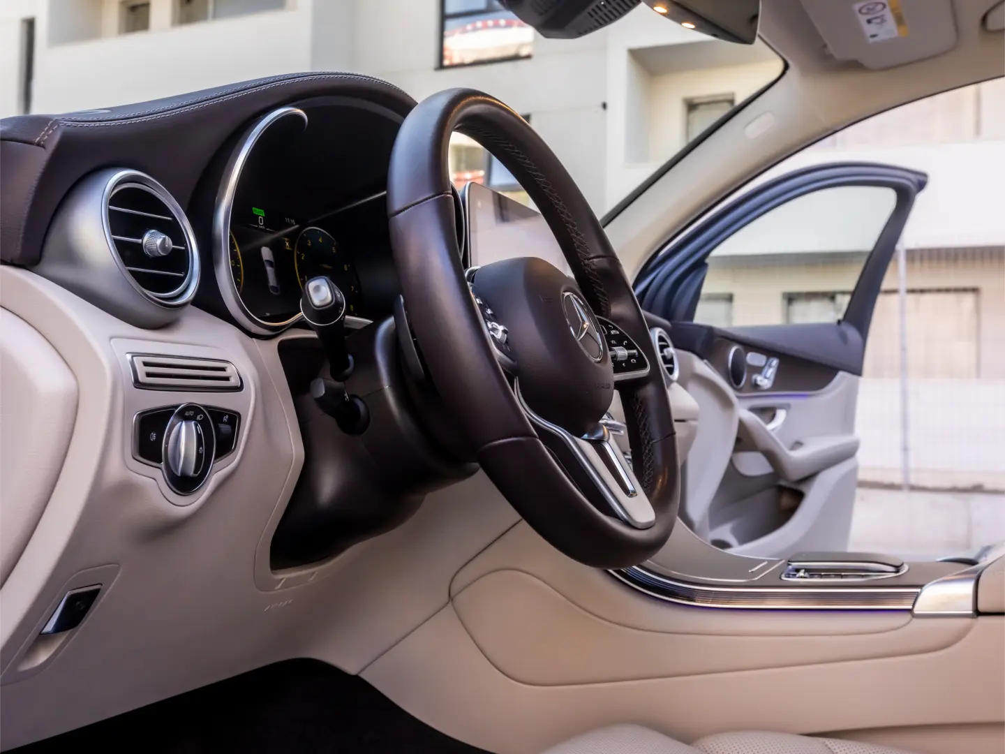 MERCEDES GLC COUPE 300 MHEV/9G-TRONIC/4MATIC/258 cp