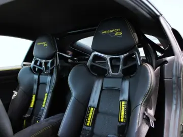 Porsche 718 Cayman GT4 RS Clubsport