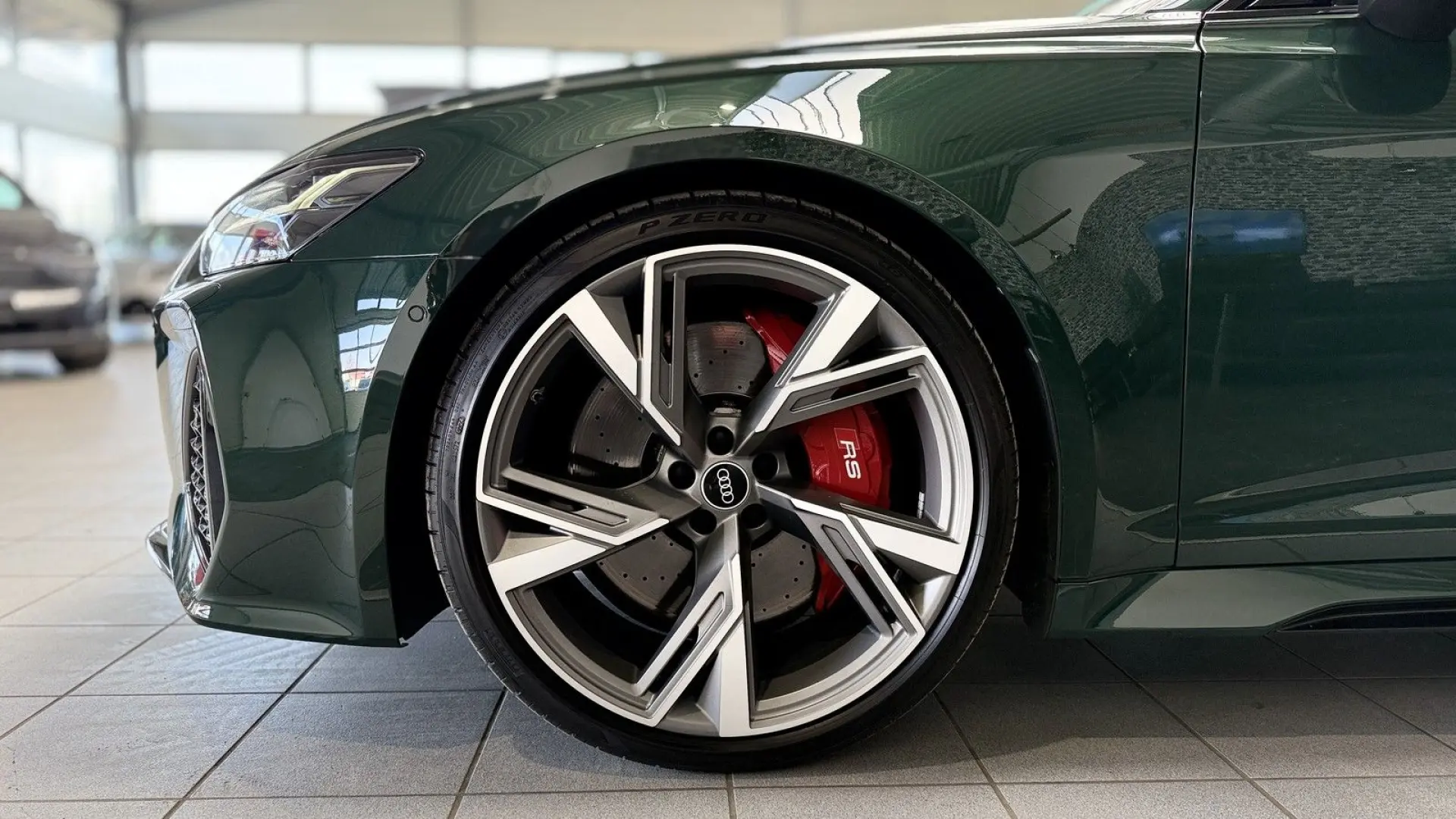 Audi RS 6 Avant quattro excl.|MATRIX|B&O|