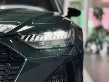 Audi RS 6 Avant quattro excl.|MATRIX|B&O|