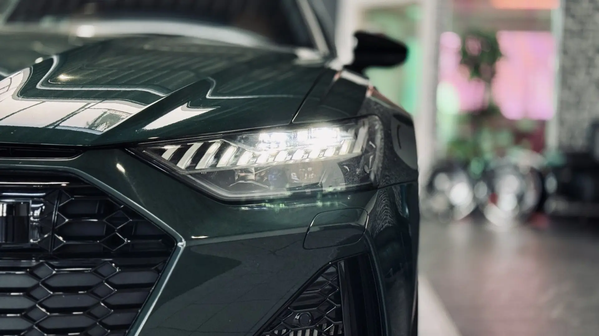 Audi RS 6 Avant quattro excl.|MATRIX|B&O|