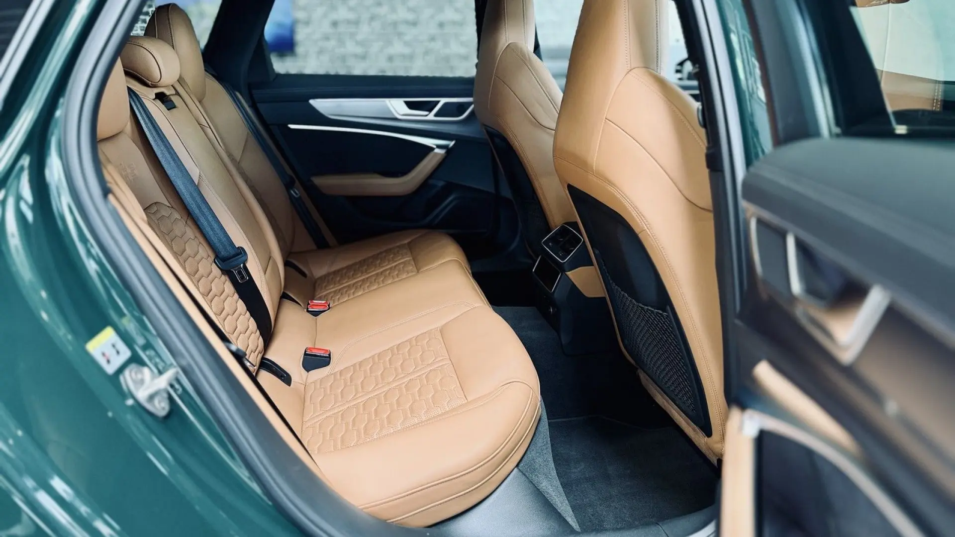 Audi RS 6 Avant quattro excl.|MATRIX|B&O|