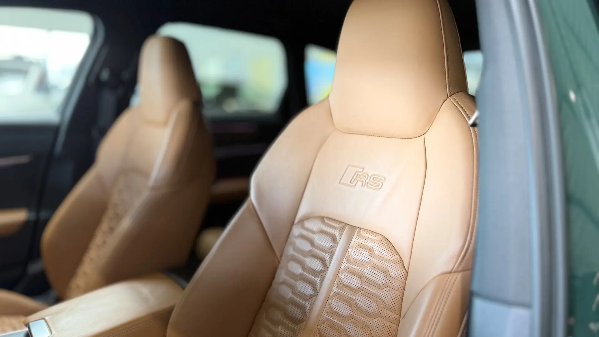 Audi RS 6 Avant quattro excl.|MATRIX|B&O|