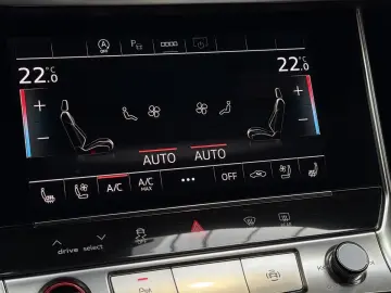 Audi RS 6 Avant quattro excl.|MATRIX|B&O|