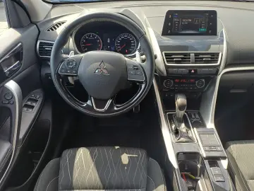 Mitsubishi ECLIPSE CROSS Intense 1.5TC CVT 2WD