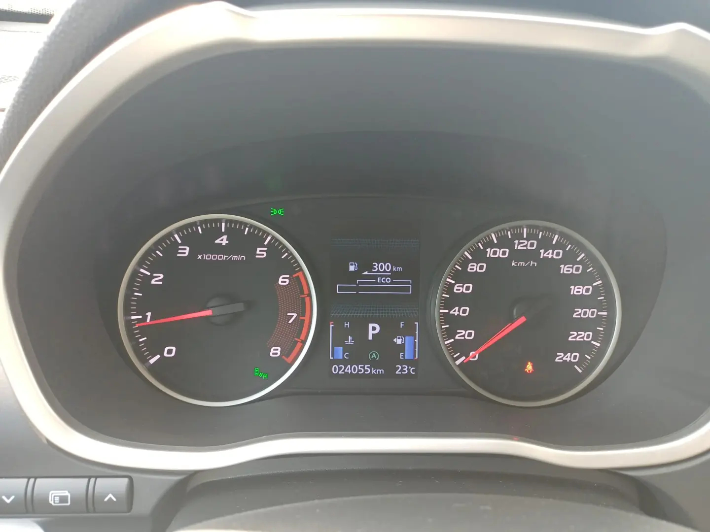 Mitsubishi ECLIPSE CROSS Intense 1.5TC CVT 2WD