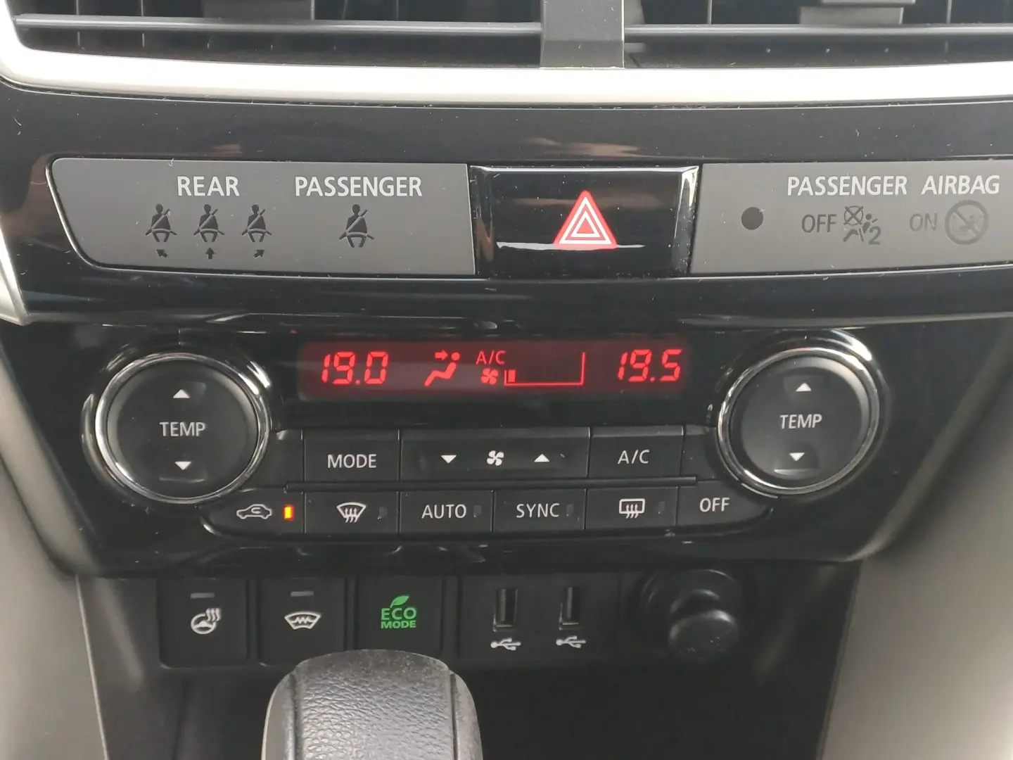 Mitsubishi ECLIPSE CROSS Intense 1.5TC CVT 2WD