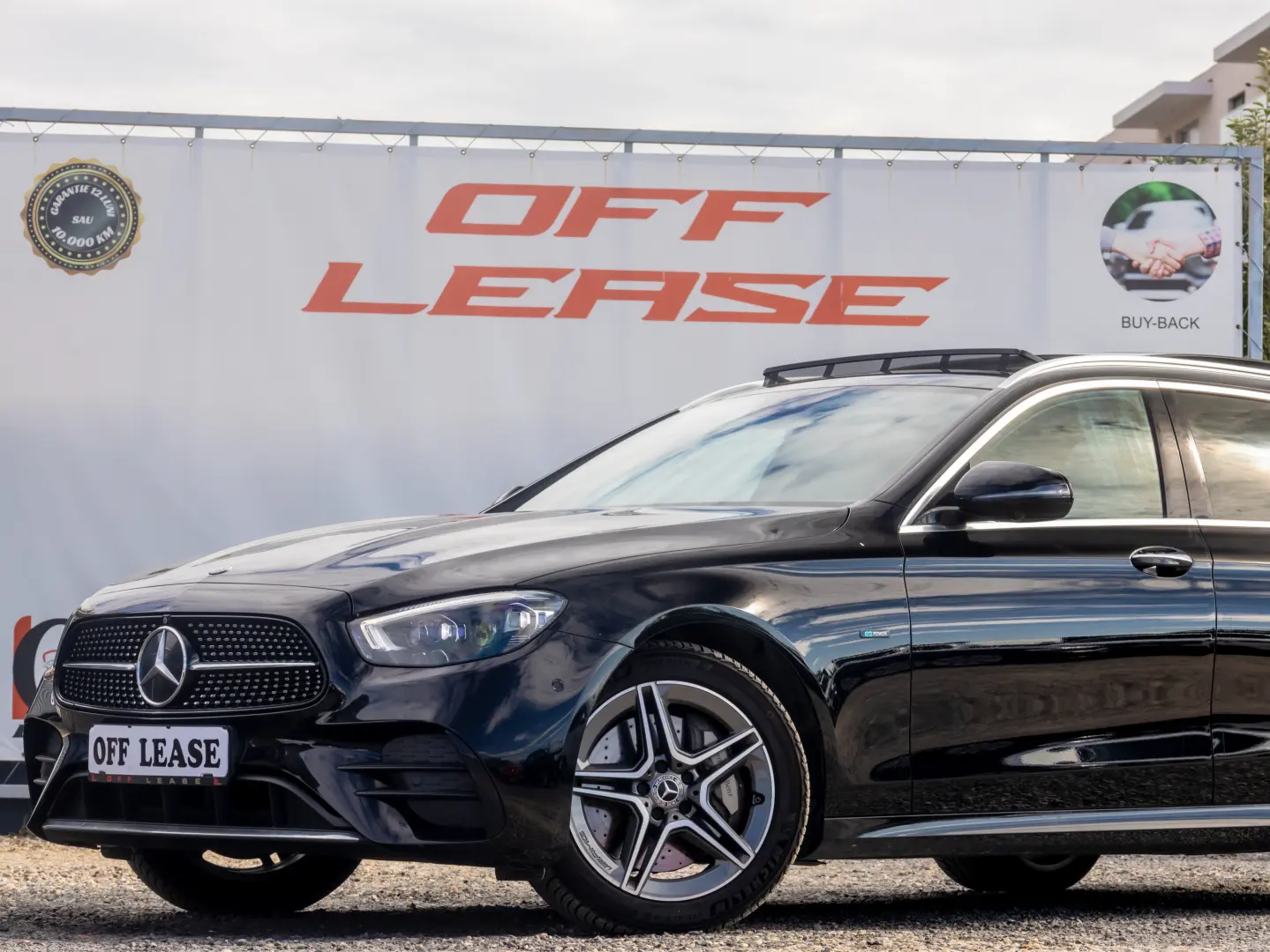 MERCEDES-BENZ E 300 de T// AMG //Facelift // 306 cp //