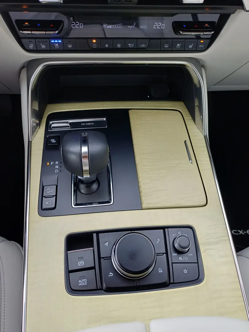 Mazda CX‑60 2.5L PHEV 327ps 8AT AWD Takumi Plus