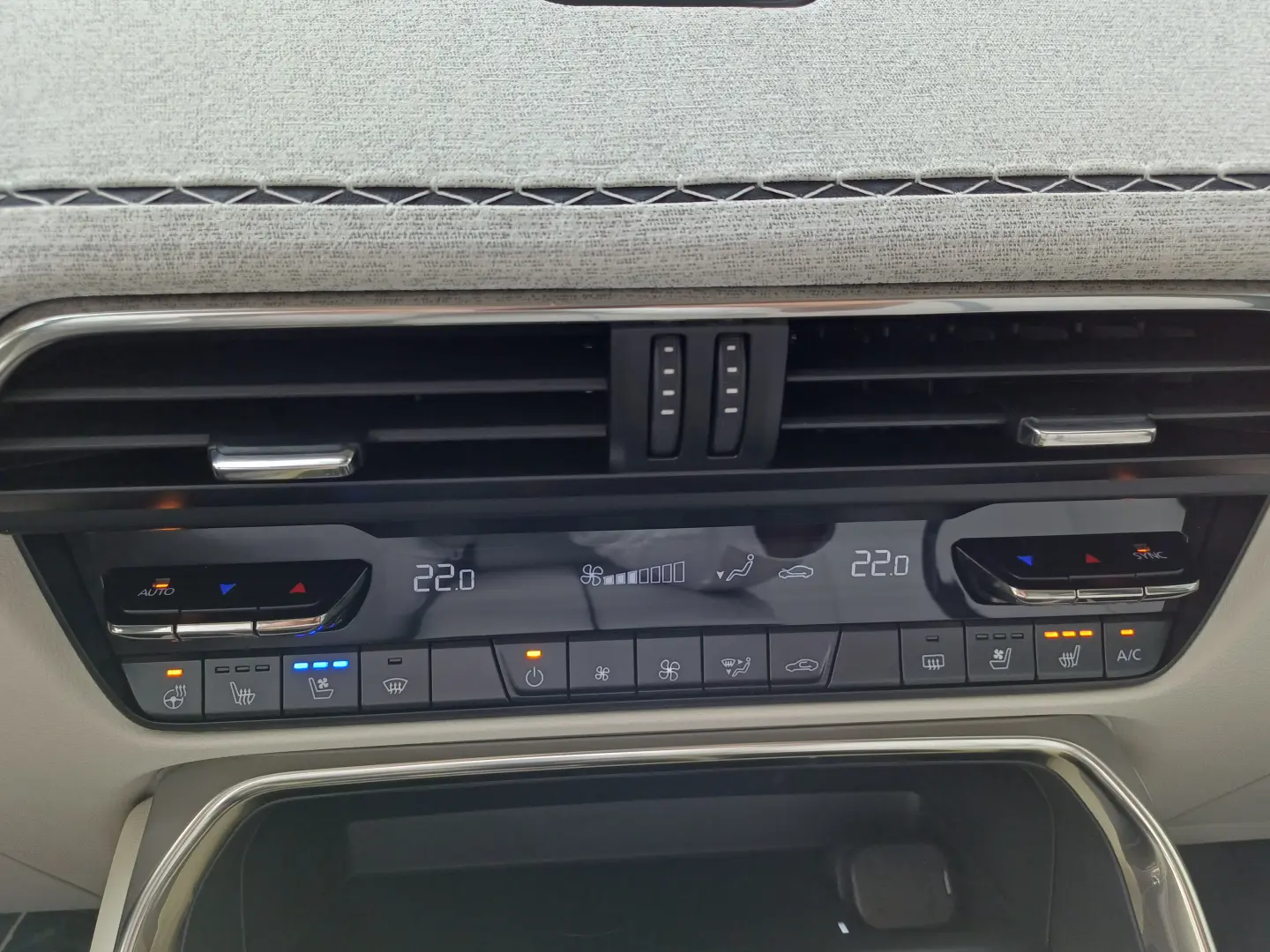 Mazda CX‑60 2.5L PHEV 327ps 8AT AWD Takumi Plus