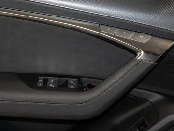 Audi RS 6 Avant 4.0 TFSI qu Laser Pano B&O