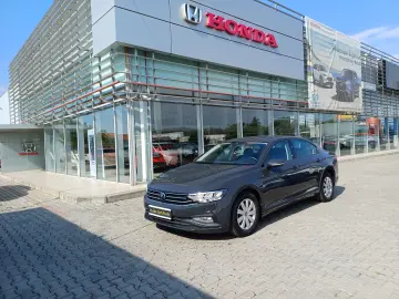 VOLKSWAGEN PASSAT TRENDLINE 1.5 Tsi 150 CP DSG