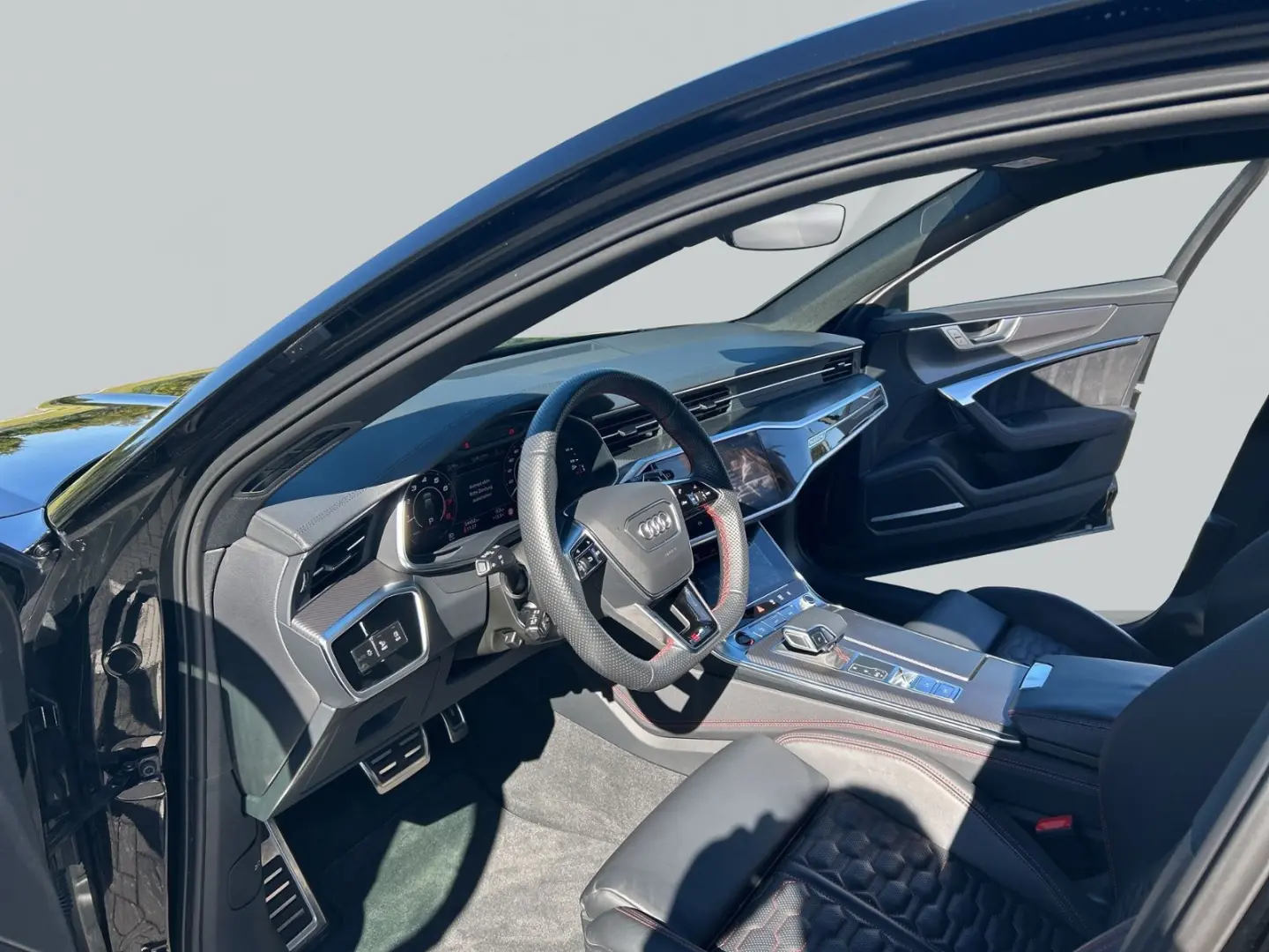 Audi RS6 Avant 4.0 TFSI quattro B&O+RS-KERAMIK+RS-SPORT
