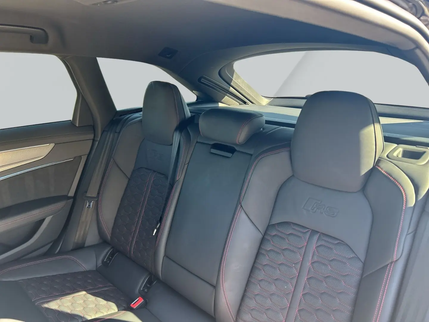 Audi RS6 Avant 4.0 TFSI quattro B&O+RS-KERAMIK+RS-SPORT