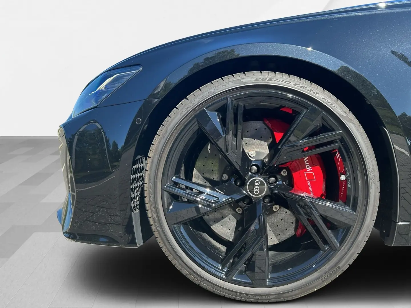 Audi RS6 Avant 4.0 TFSI quattro B&O+RS-KERAMIK+RS-SPORT