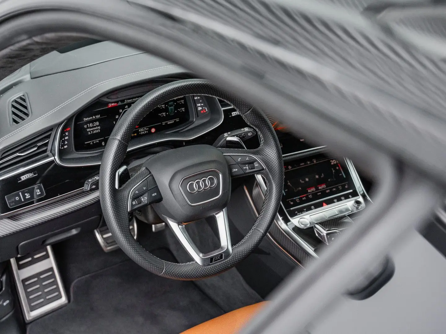 Audi RSQ8 ABT-R 1/125 4.0 TFSI | B&O | Carbon |