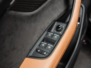 Audi RSQ8 ABT-R 1/125 4.0 TFSI | B&O | Carbon |