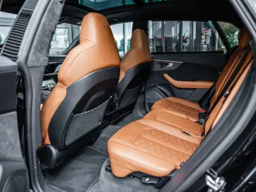 Audi RSQ8 ABT-R 1/125 4.0 TFSI | B&O | Carbon |