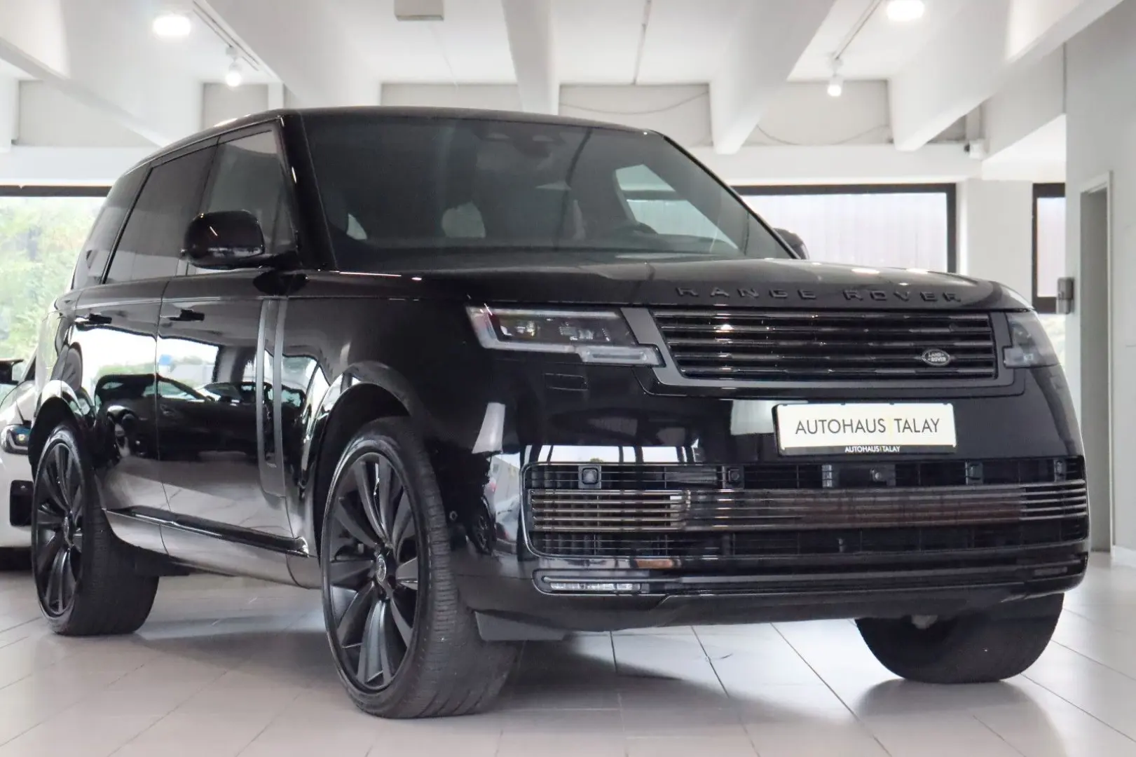 Range Rover SV P615*360*Buisness*AHK*23-Zoll