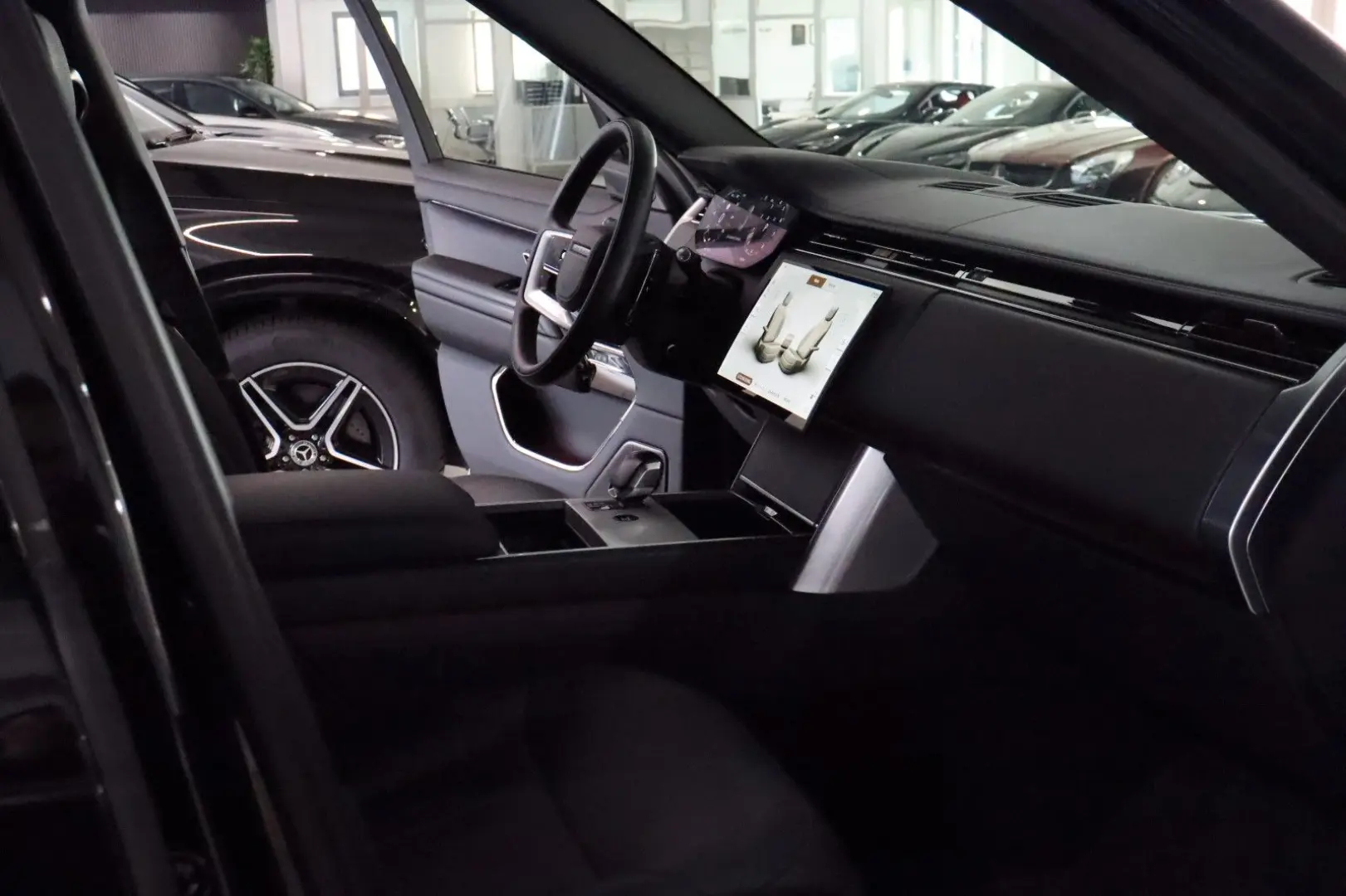 Range Rover SV P615*360*Buisness*AHK*23-Zoll