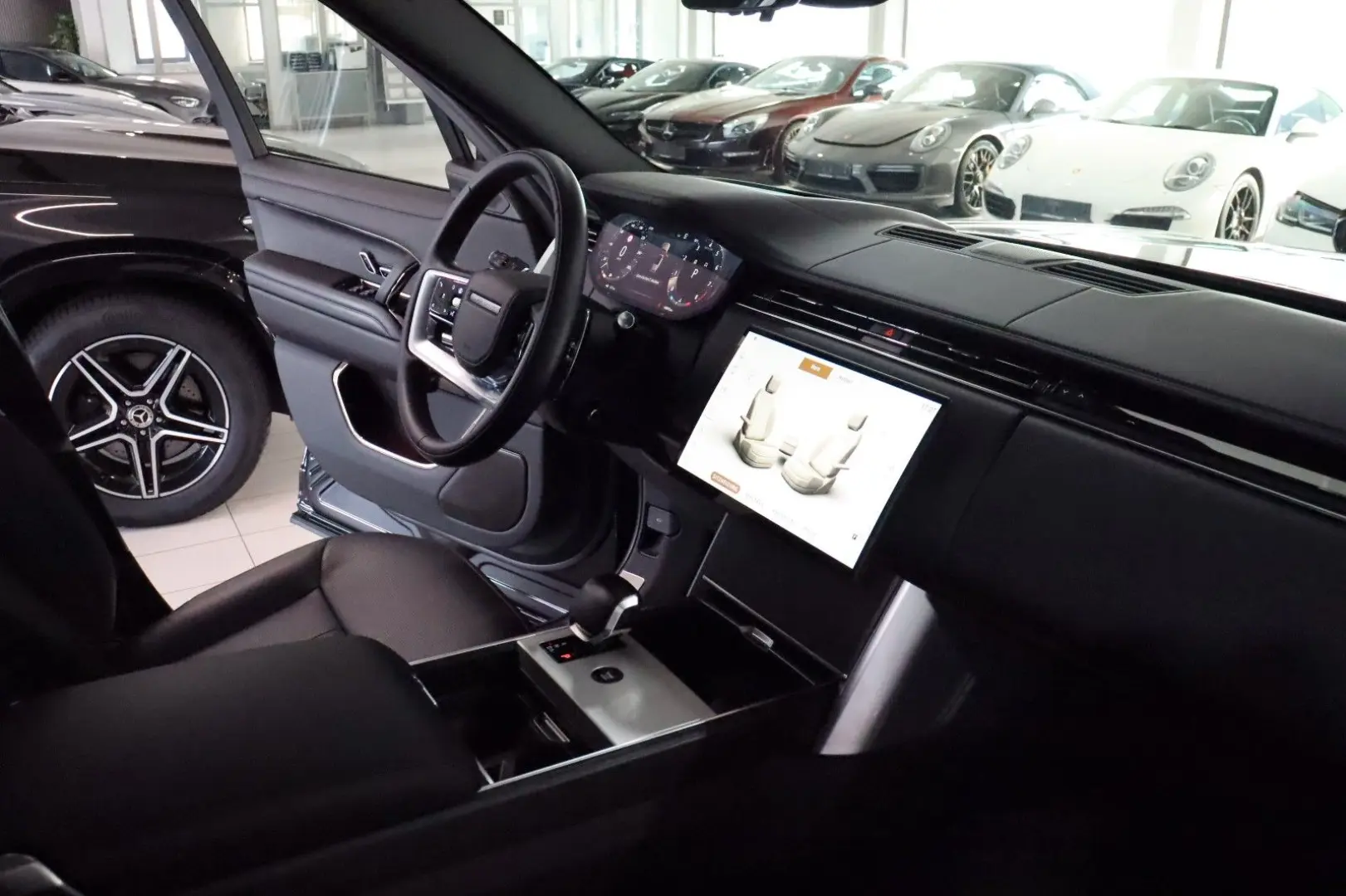Range Rover SV P615*360*Buisness*AHK*23-Zoll