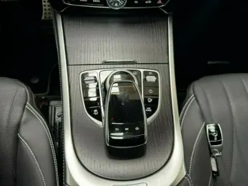 G 500 V8 Vollausstattung 134000,- netto