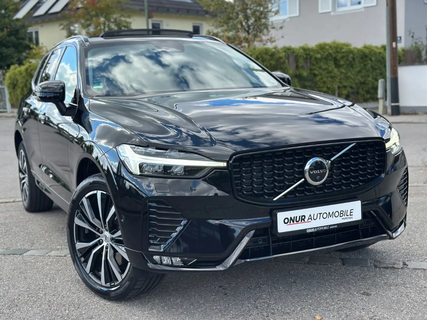XC60 Ultimate Dark AWD Leder HuD Pano B&W 360°