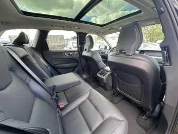 XC60 Ultimate Dark AWD Leder HuD Pano B&W 360°