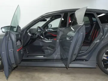 BMW M440i xDrive 360