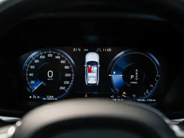 XC60 Inscription Expression *PANO-360°-LED-DAB+*