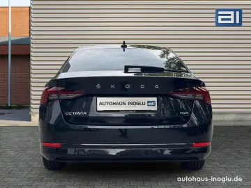 Octavia 2.0 TDI Ambition 4x4 AT Navi+Lenk/SHZ+AH