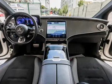 MERCEDES-BENZ AMG EQE 43 4MATIC// 476 cp // Prim-Proprietar