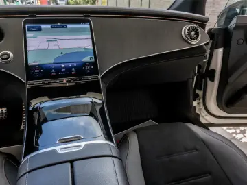 MERCEDES-BENZ AMG EQE 43 4MATIC// 476 cp // Prim-Proprietar