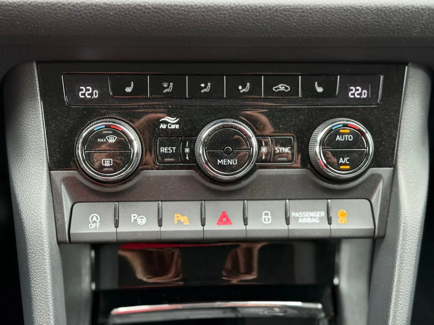 Kodiaq Clever 4x4*Automatik*LED*SHZ*PDC*NAVI*KAM