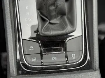 Kodiaq Clever 4x4*Automatik*LED*SHZ*PDC*NAVI*KAM