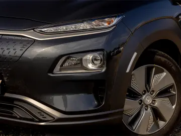 HYUNDAI Kona EV Style // 64 KW/204 CP/2020/TVA deductibila