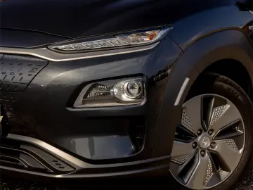 HYUNDAI Kona EV Style // 64 KW/204 CP/2020/TVA deductibila