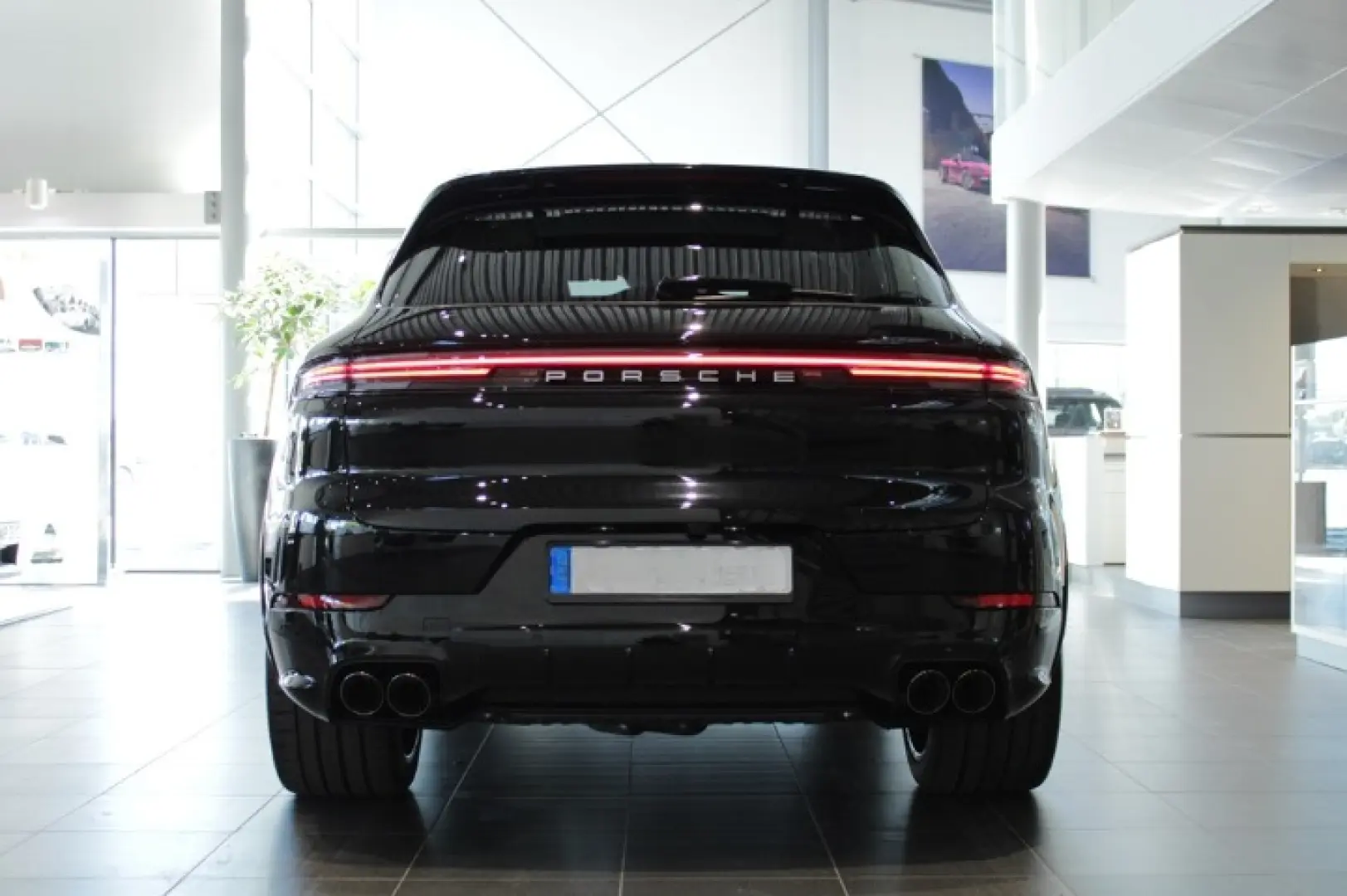 Porsche Cayenne S E-Hybrid