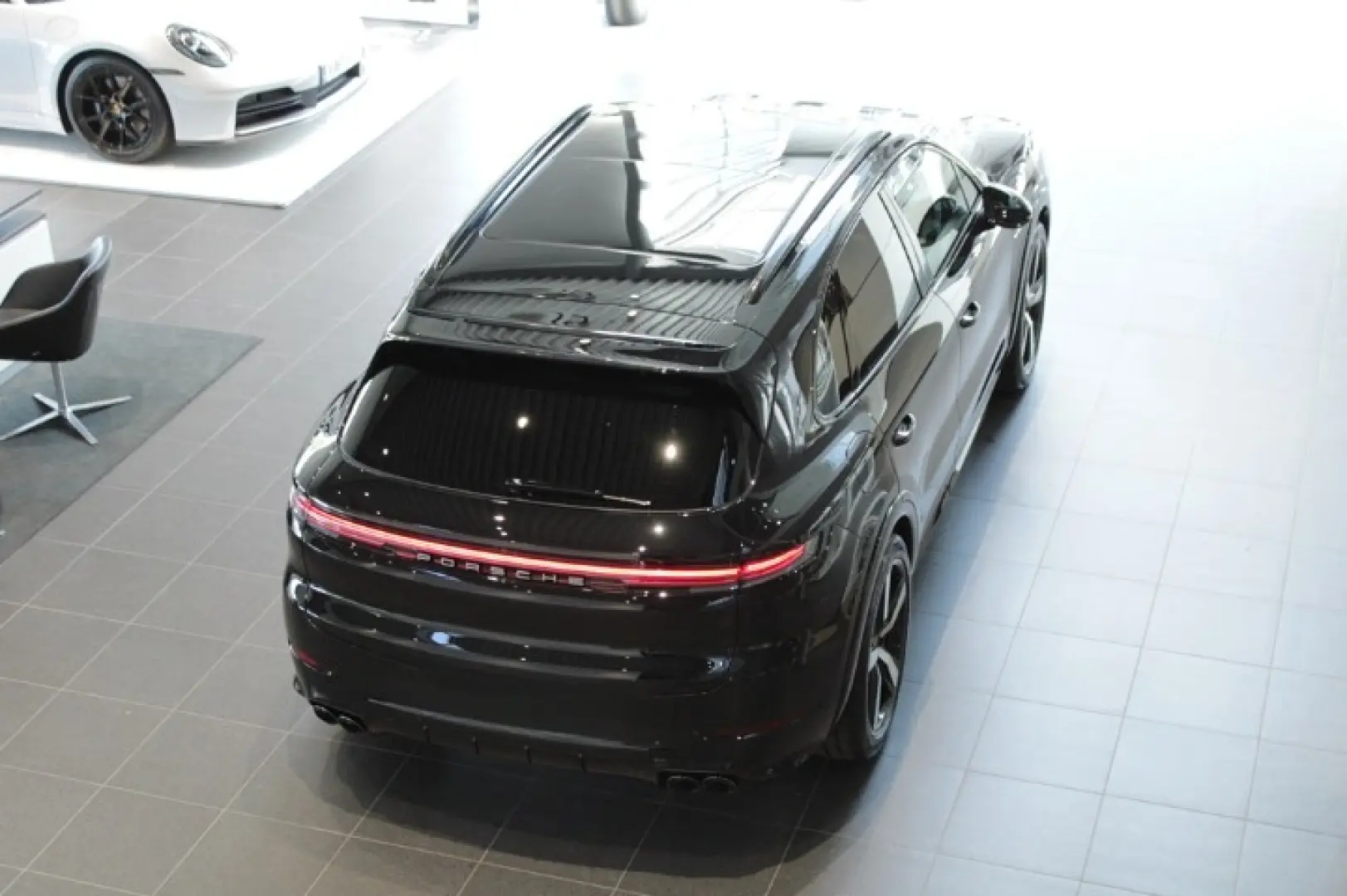 Porsche Cayenne S E-Hybrid