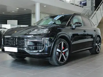 Porsche Cayenne S E-Hybrid