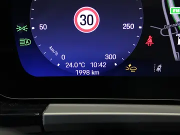 Porsche Macan Electric