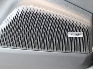 Porsche Macan Electric