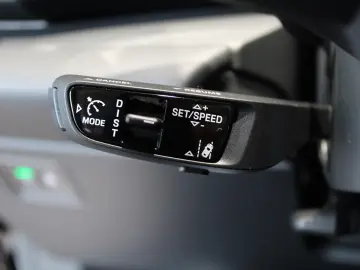 Porsche Macan Electric