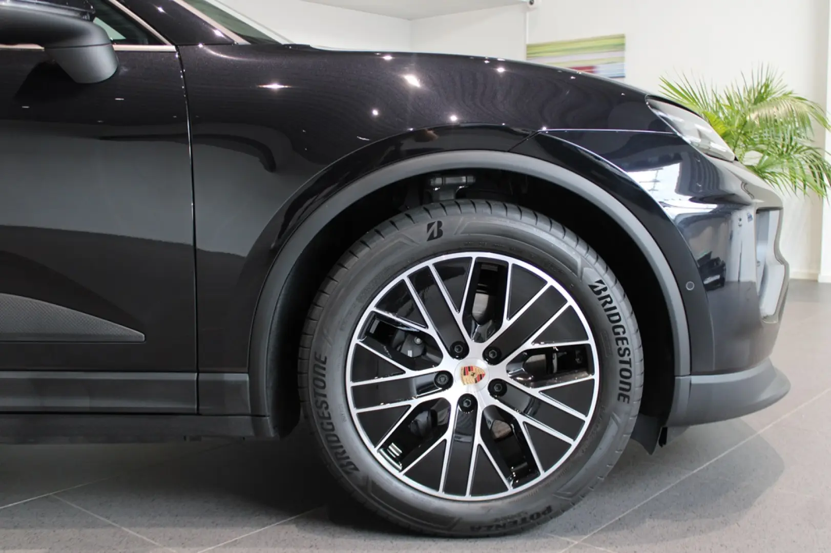 Porsche Macan Electric