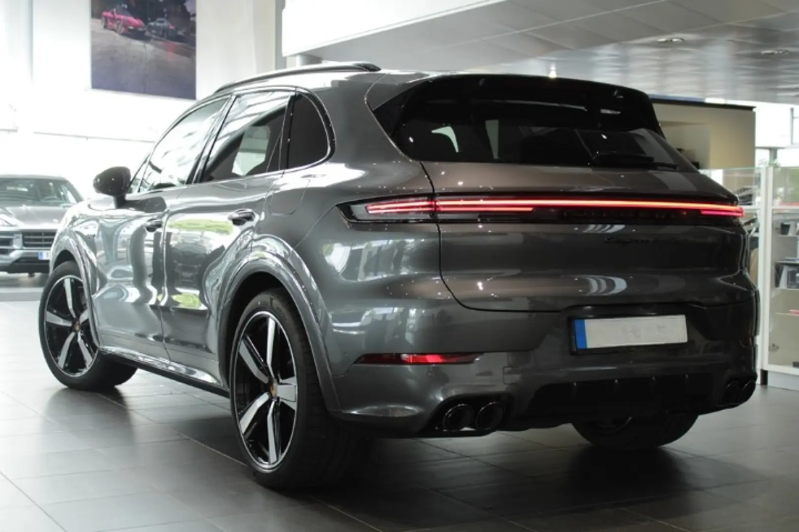 Porsche Cayenne S E-Hybrid